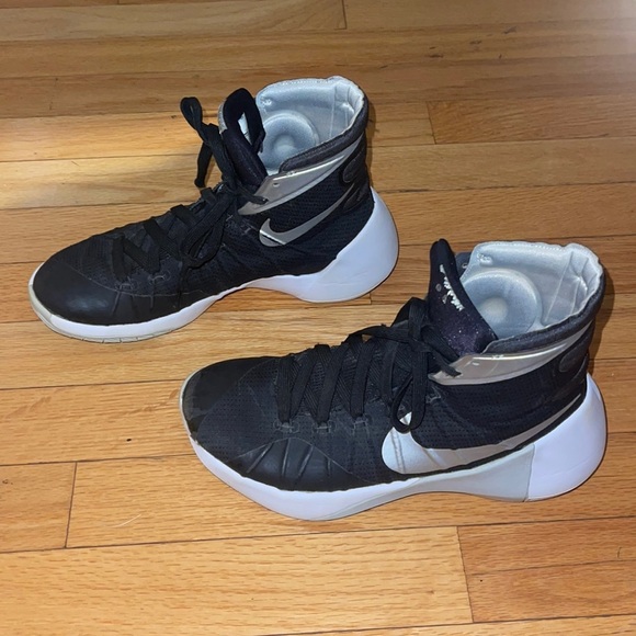 Nike Hyperdunk 2015 Hi top Basketball Sneakers - Picture 1 of 6